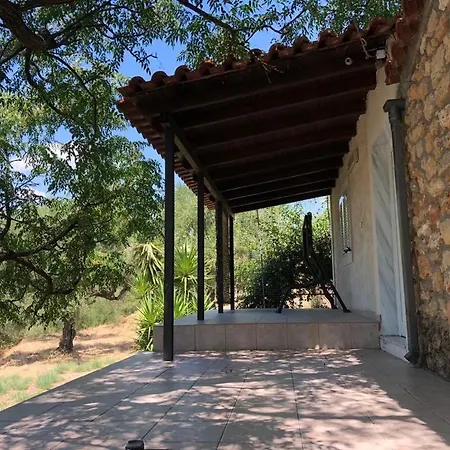Country House Akrogiali